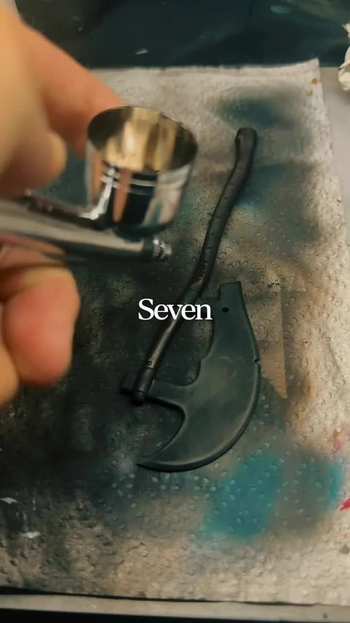 Sense des Henkers — Die Sense des Henkers: so wird sie bemalt, im Countdown von zehn bis null