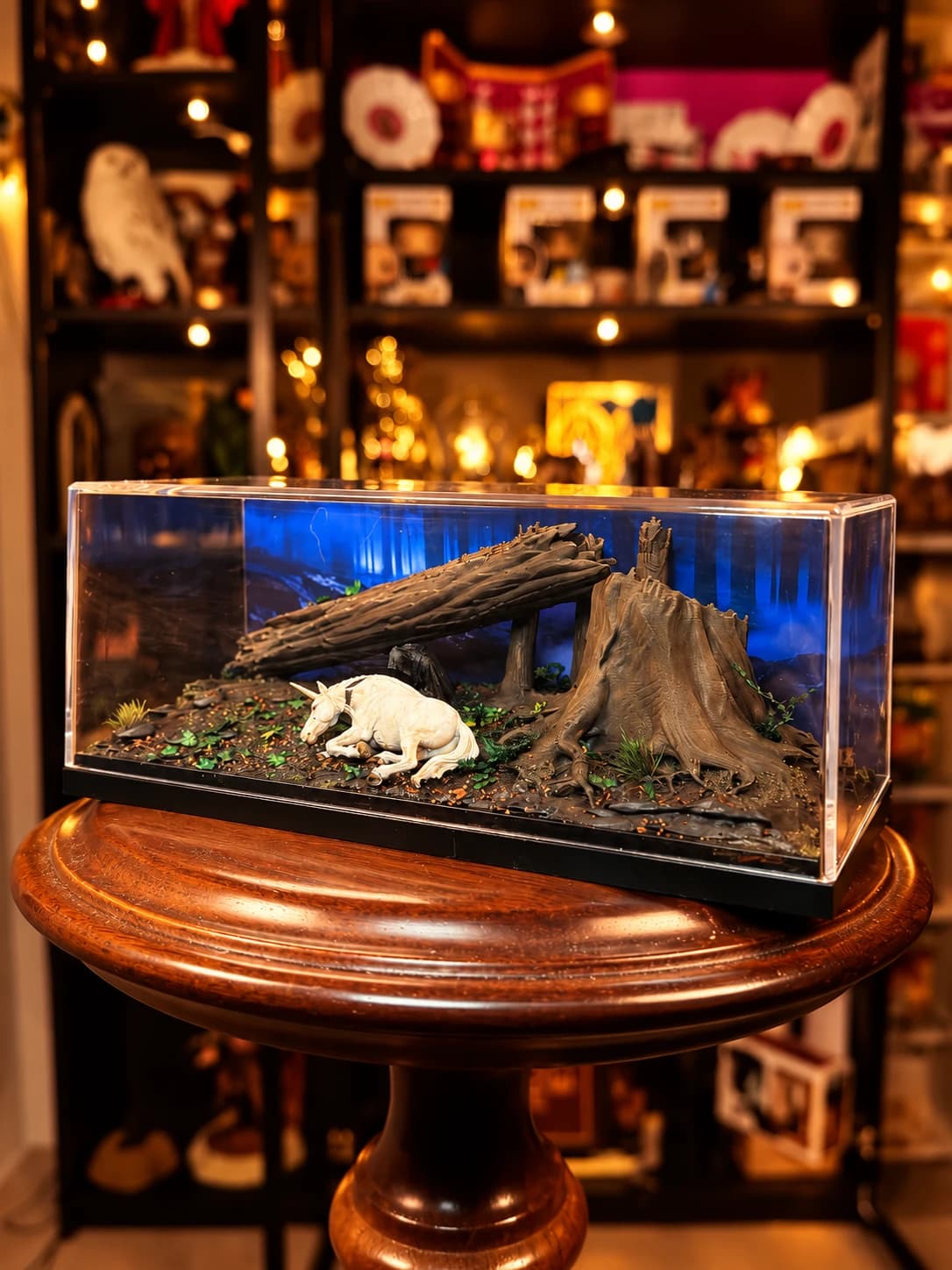 Diorama del Unicornio y el Mago Oscuro